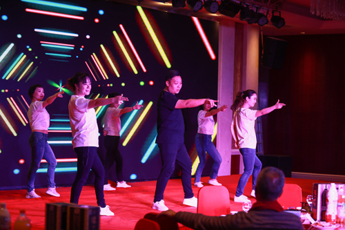 大禹漢光2018年“同心同行，共創(chuàng)未來”主題年會圓滿成功