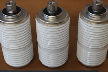 影響真空開(kāi)關(guān)管價(jià)格的因素有哪些？