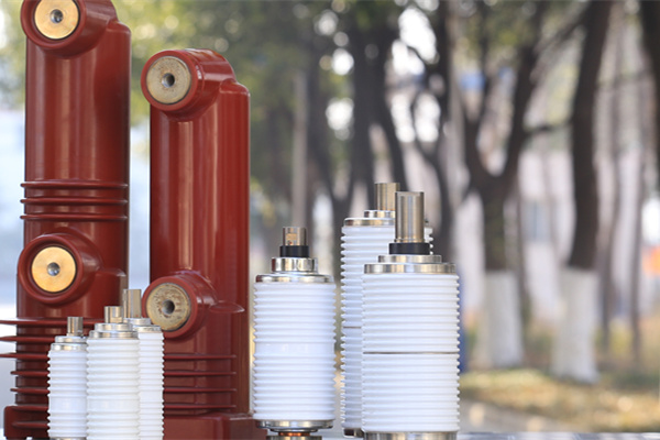 真空開(kāi)關(guān)管廠(chǎng)家難找嗎？建議這樣選廠(chǎng)家！